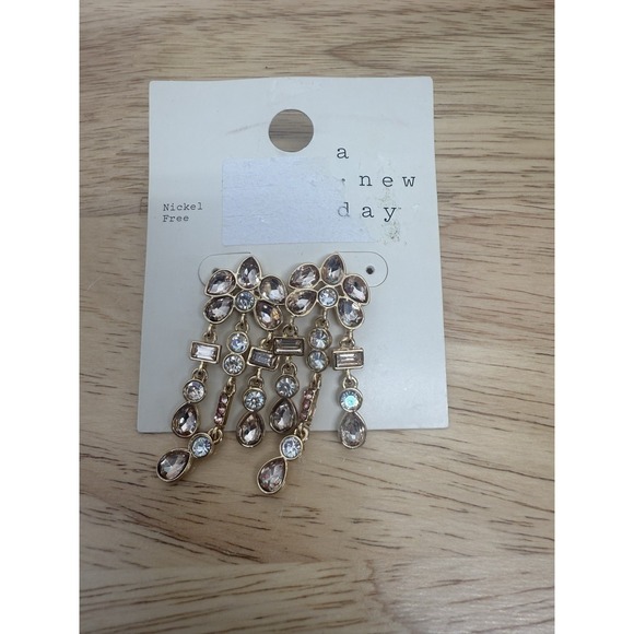 "A New DAY "CRYSTAL GOLD TONE DANGLE STUD EARRINGS CUBIC ZIRCONIA - Picture 1 of 3